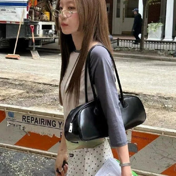 Qfdian Personality Fashion Chic Y2k Aesthetic Handbags All Match Women Vintage Underarm Bag 2025 Streetwear Luxury Design Shoulder Bags